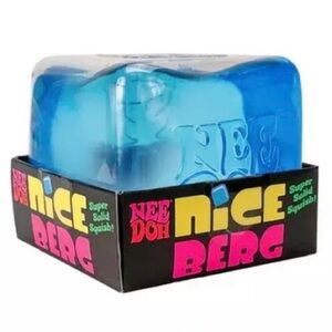 NeeDoh NICE Berg Squeeze - NEW